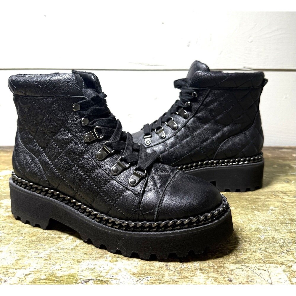 Vince Camuto Quilted Combat Boots Black Lug Sole Chain Trim Size 7